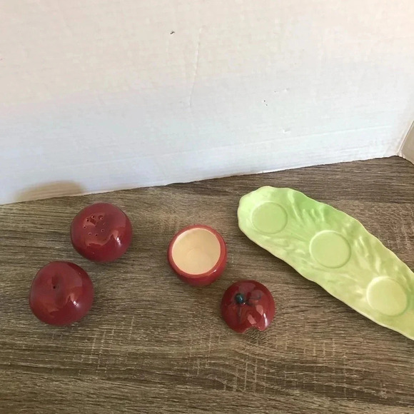 Vintage Carltonware S&P Set - Picture 2 of 10